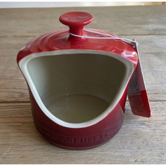 NEW Le Creuset Stoneware Salt Crock / Salt Keeper Cerise / Cherry Red - Picture 1 of 6